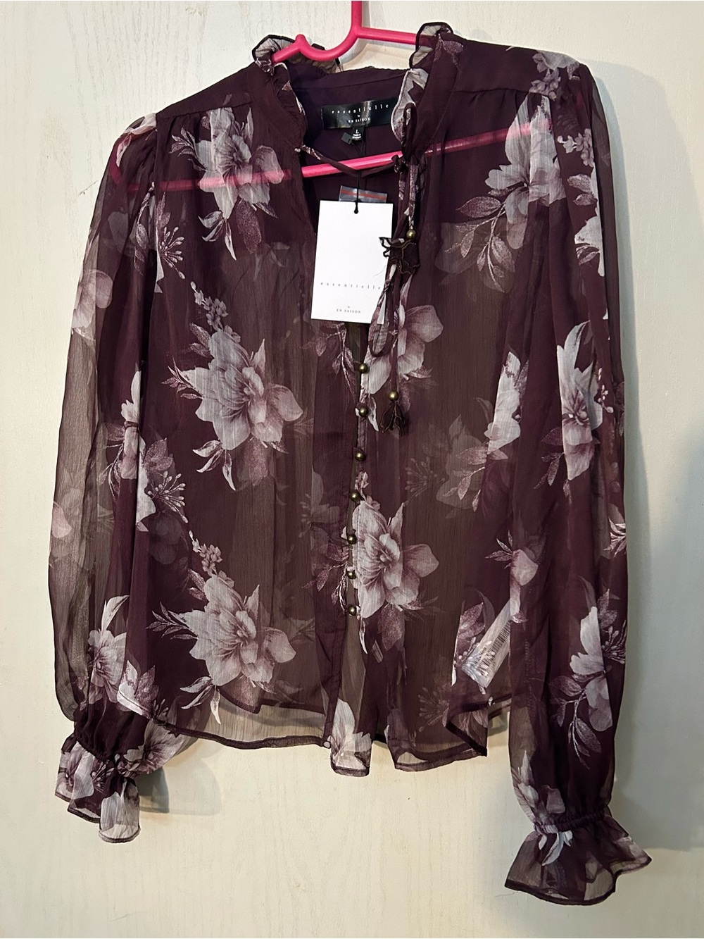 En Saison Essentielle Sheer Floral Ruffle Blouse Plum Size L NWT